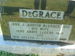 Austin James DeGrâce